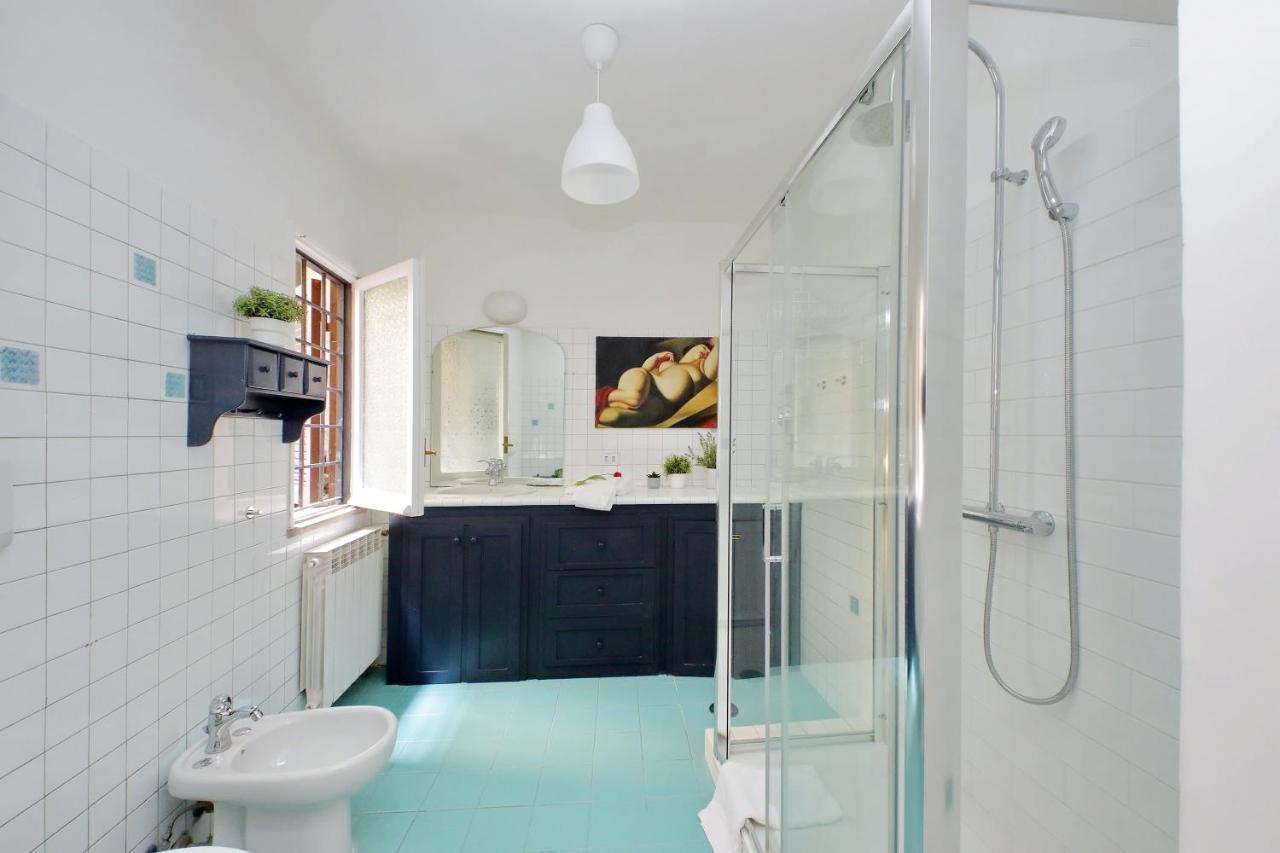 Monti Spacious Apartment 2 Roma Exterior foto